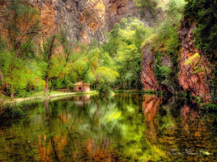 Lago del espejo - Monasterio de Piedra
