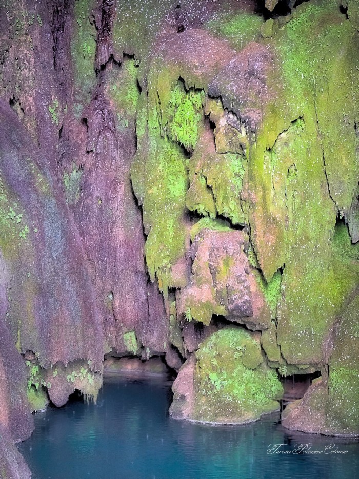 Gruta - Monasterio de Piedra